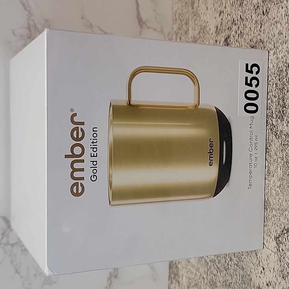 Ember Gold Edition Temperature Control Mug - Picture 9 of 12